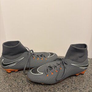 Nike Hypervenom Soccer Cleats - Size 12